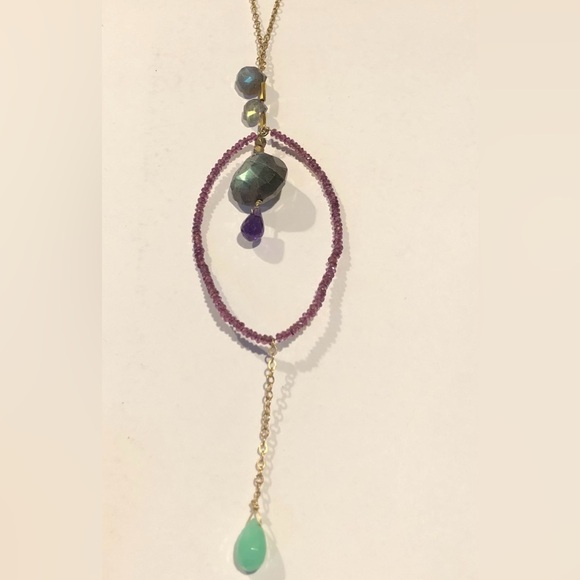 Bead and Stone Necklace - Picture 1 of 2